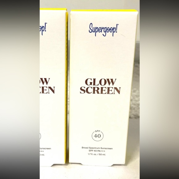 SUPERGOOP Glow Screen SPF 40 - Picture 3 of 6